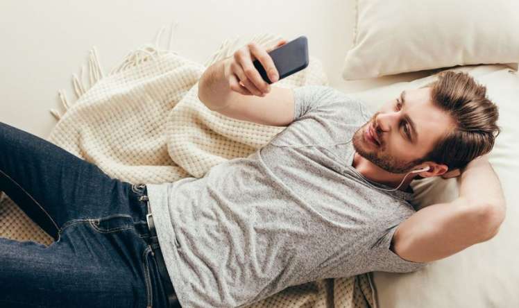 Telefondan asılılıq narkomaniya ilə eynidir 