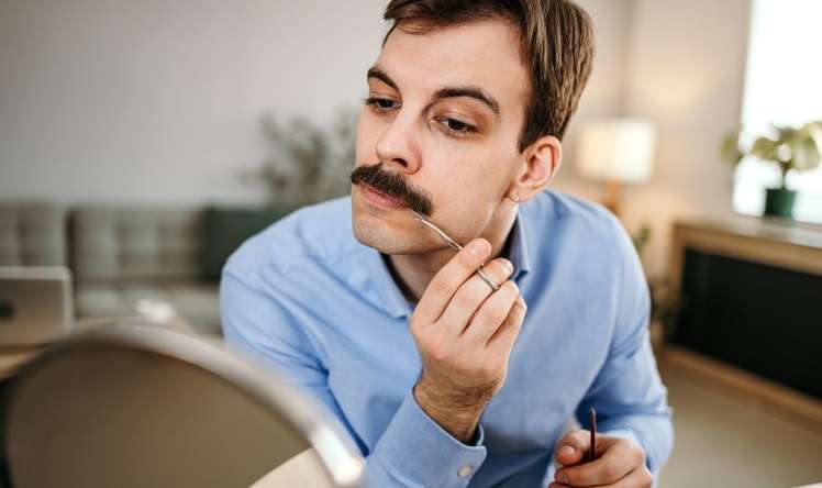 Kişinin bığı sağlamlığa zərərlidirmi? 