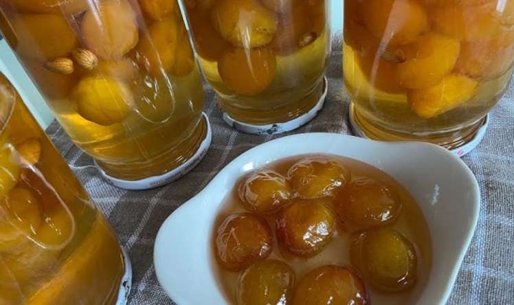 Mürəbbənin şəkərləməməsi üçün   bunları edin - 4 ÜSUL