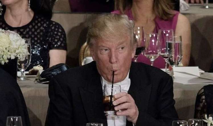 Tramp "Coca-Cola"nın tərkibini dəyişdirdi 
