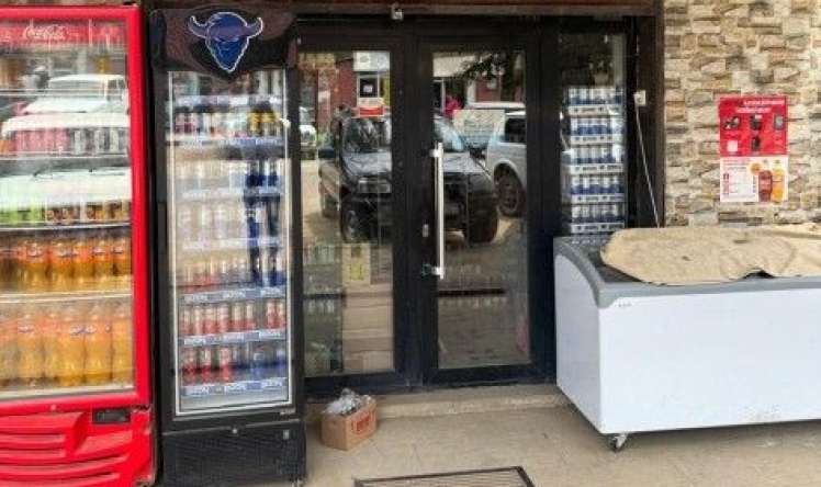 Bu marketdə vaxtı keçən məhsullar satılırmış -  FOTO