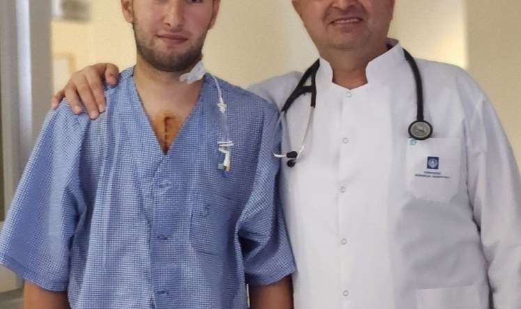 3 ağır ürək diaqnozu olan xəstə ölümdən     son anda qurtuldu