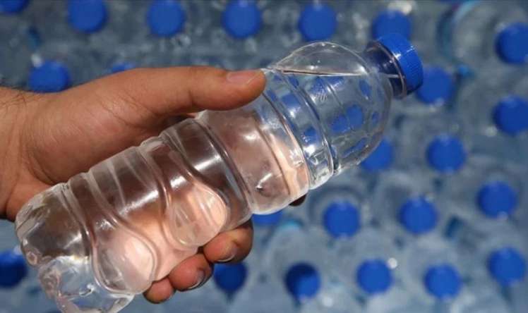 Məşhur su brendində mikroplastiklər  aşkar edildi