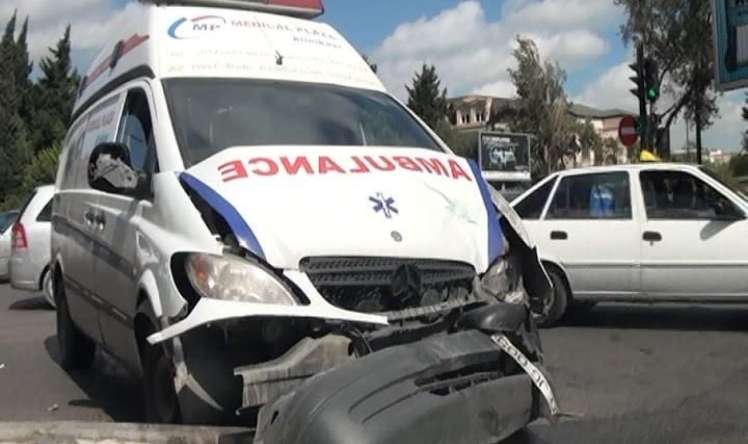Şəmkirdə təcili yardım maşınında yaralananların   vəziyyəti