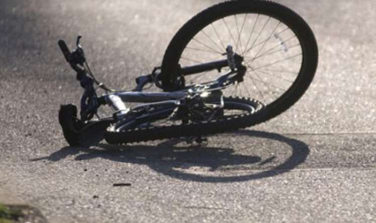 Avtobusun vurduğu velosipedçi öldü 