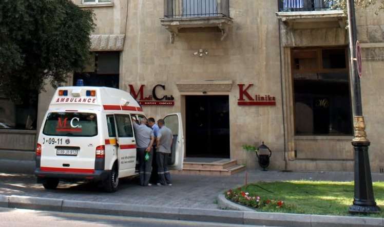 Həkimlər məsuliyyətdən qaçır, xəstəni məharətlə “fırladır”  -  Professor MediClub-dan şikayət etdi
