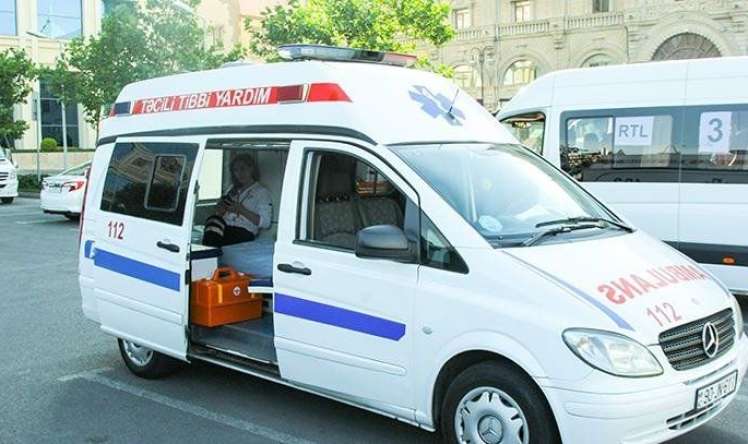 Sumqayıtda təcili yardım həkiminin iynə vurduğu kişi    ÖLDÜ