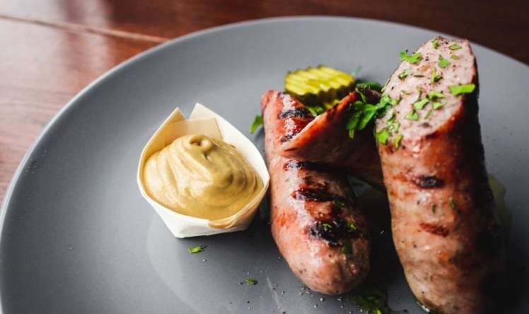 Hər gün yediyimiz bu 3 qida  – Bağırsaq xərçəngi yaradır