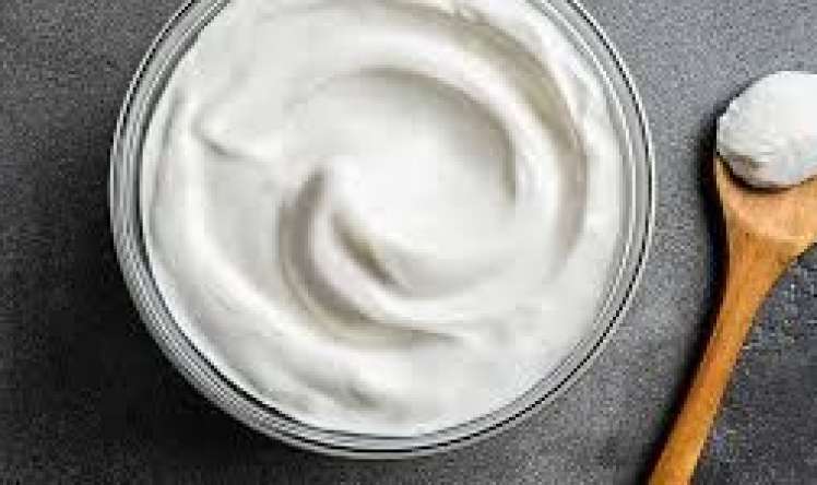 Hər gün bir kasa qatıq və bir stəkan kefir -  Diyetoloq məsləhəti