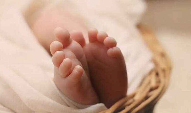 Siyəzəndə yeni doğulan körpə öldü 