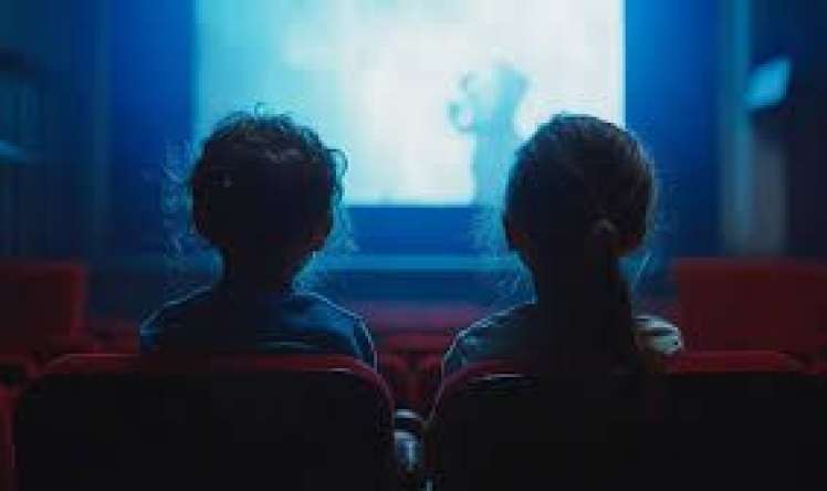 Kinoteatrda film izlədikdən sonra    15 nəfərin gözü yandı 