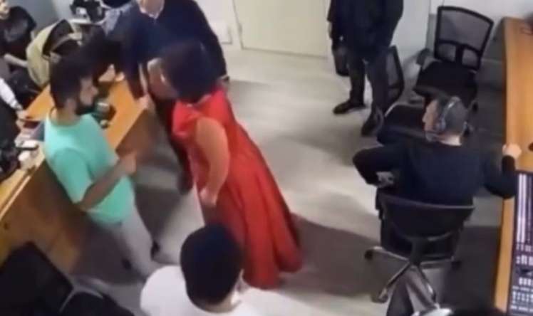 Telli Borçalı ARB əməkdaşlarına hücum etdi -  VİDEO