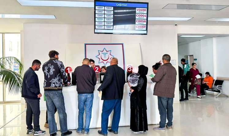 2 rayonun  xəstəxanalarında elektron növbə sistemi  