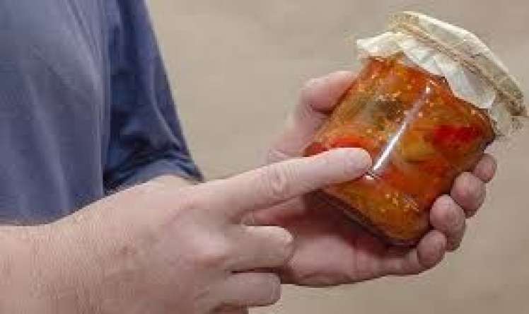 Bu qidalar botulizm dəhşəti yaşada bilər 