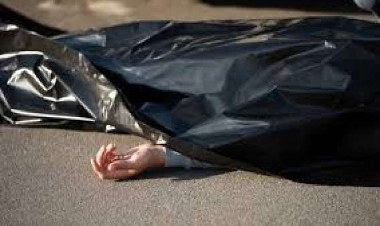 Diş poliklinikasında çürümüş kişi meyiti tapıldı 