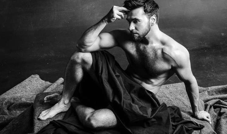 Azərbaycanlı müğənni əməliyyat olundu  - Çiynim 7 dəfə yerindən çıxıb