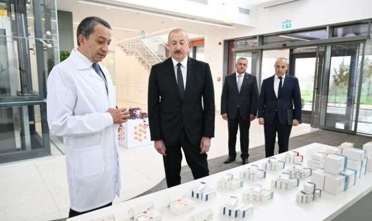 Azərbaycanda yeni dərman zavodu –  Prezident açılışda iştirak etdi