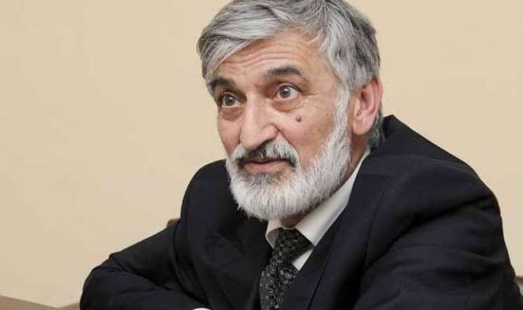 Daha bir xalq artisti xəstəxanaya yerləşdirildi 