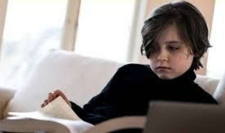 "Belçikanın kiçik Eynşteyni"    - 15 yaşında doktorluq müdafiəsi