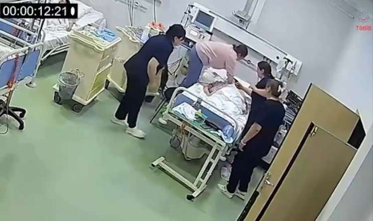 Ürəyi dayanan pasiyent 45 dəqiqə sonra həyata qaytarıldı -  VİDEO