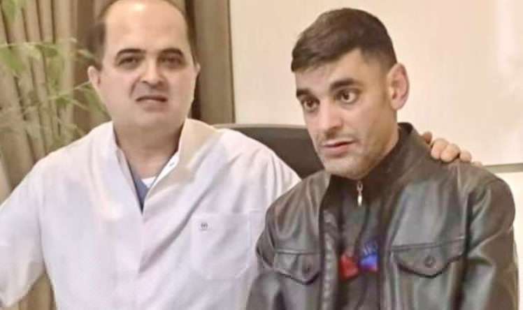 Küçədə ölüm ayağında olan oğlana sahib çıxdılar, sağaltdılar, ev verdilər -  VİDEO