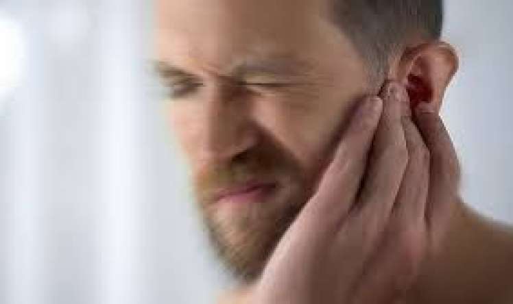 2 ildir qulaq küyündən əziyyət çəkən kişinin  – dərdi tapıldı