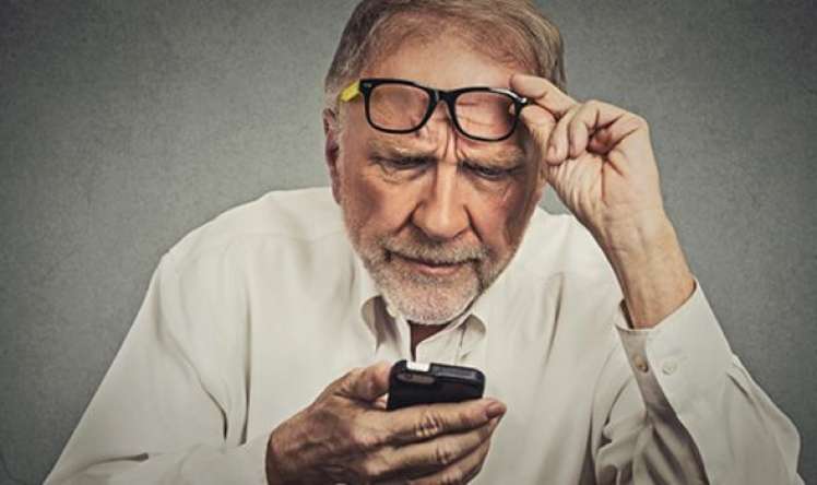 2050-ci ilə qədər dünyanın yarısı eynək taxacaq -  Həkimdən xəbərdarlıq 