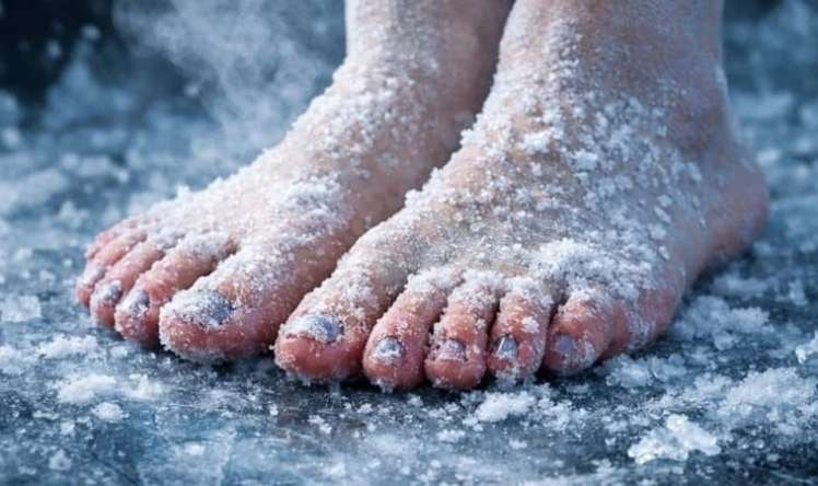 Buz kimi ayaqların səbəbi -  Əgər isinmirsə...