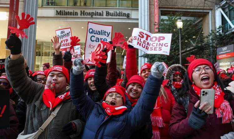 Nyu-yorkda  tibb bacılarının kütləvi tətili 