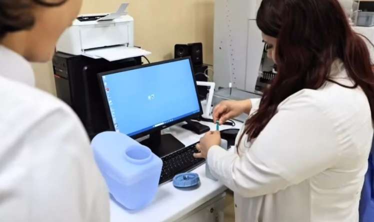 Yeni Klinikada robotik immunoloji laboratoriya fəaliyyətə başladı -  VİDEO