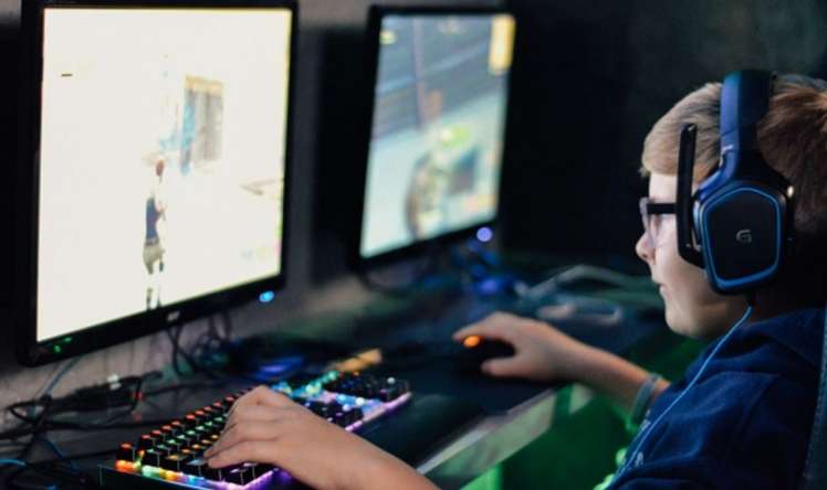 "Təhlükəli kompüter oyunları risklər sırasındadır” 