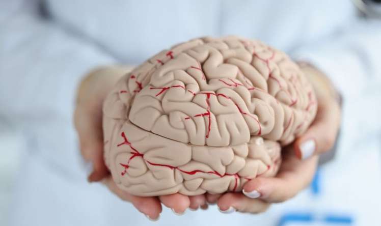 Ağır insultlar günün hansı saatında baş verir? 