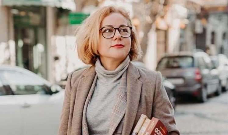 Nigar Köçərli “Bona Dea”nı  məhkəməyə verir