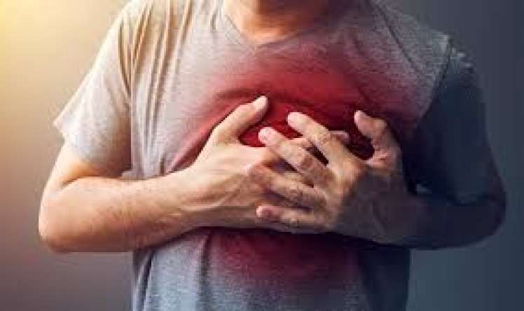 Qohumları ilə dalaşdı  - Əsəbdən infarkt oldu