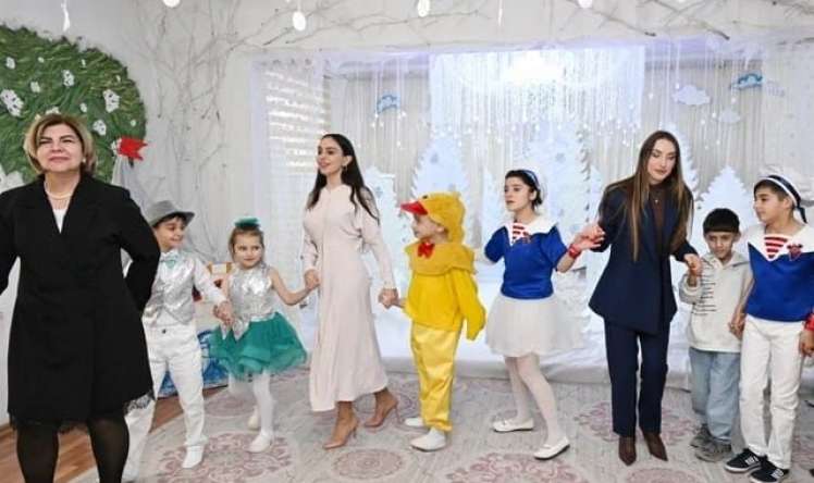 Prezidentin ailə üzvləri Gəncədə uşaq evində  