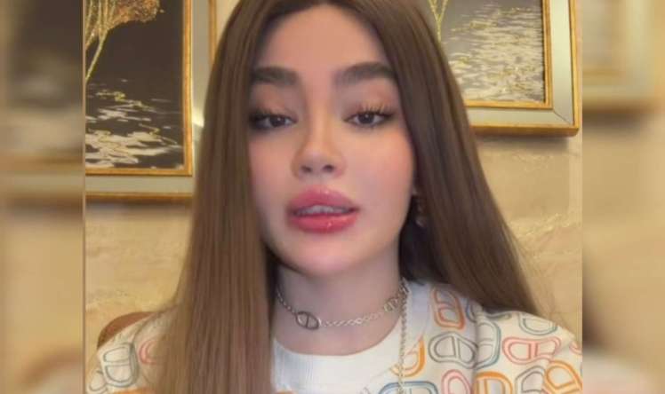 Tanınmış kouçun yüz minlərlə pulunu mənimsədilər   - Şizofrendir, məni şantaj edir" - Video