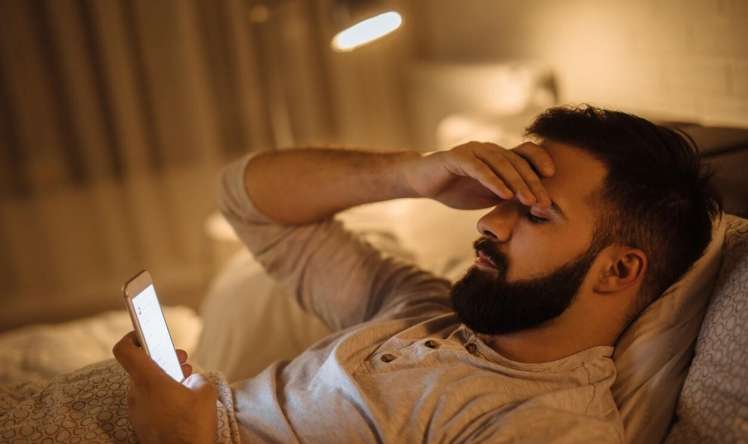 Sosial şəbəkələrə gündə neçə saat baxmaq olar? 