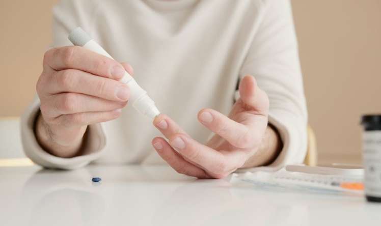 Diabetli olub oruc tutanlar üçün  vacib xəbərdarlıqlar