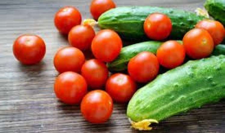 Qışda təzə xiyar-pomidor yemək düzgündür? 