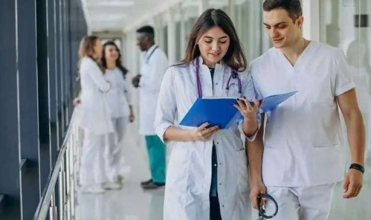 Tibb Universitetində təhsil 5 illik olacaq?  