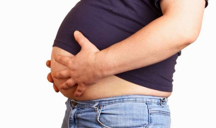 Qarını böyük kişiləri hansı  xəstəliklər    gözləyə bilər?