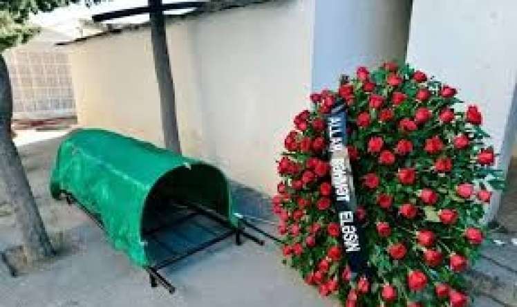 Baş redaktor vəfat etdi 