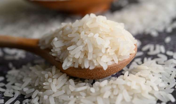 Marketlərdə satılan düyü saxtadır?  - Plastik düyünü necə tanıyaq