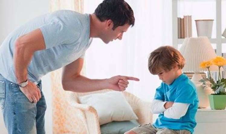 Uşağı döyən valideyn və müəllimlər cərimələnəcək -  600 manat...