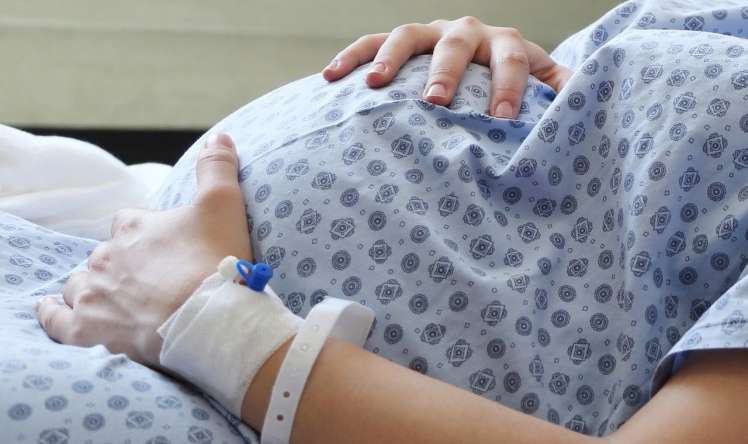 Tərtərdə 19 yaşlı qadın doğuş zamanı öldü 