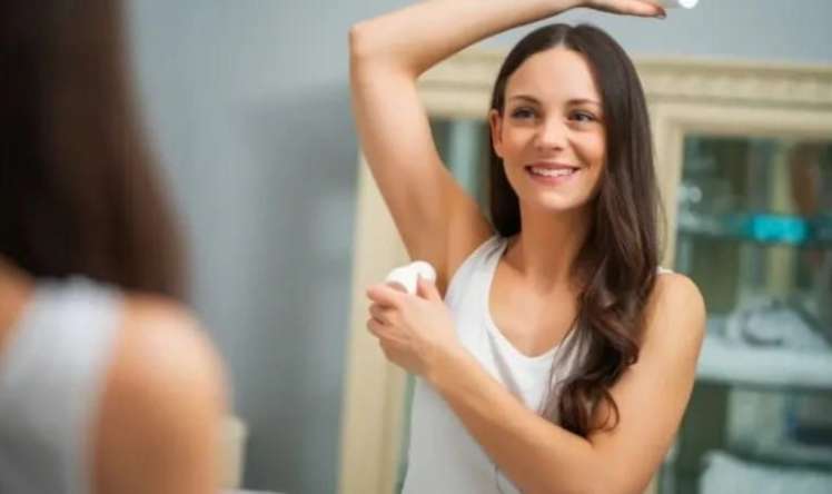 Evdə hazırlanan təbii dezodorant:  Qoxunu yox edir, dərini ağardır