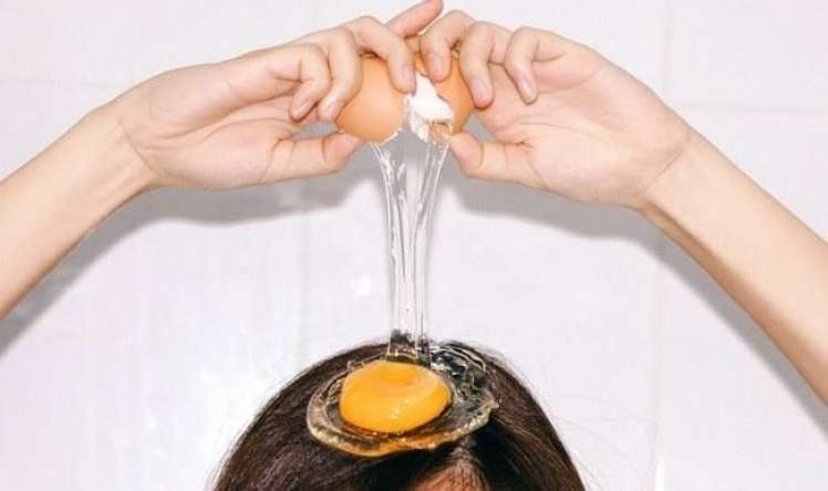 Saçı yumurta ilə yumaq olar? -  Həkimdən cavab
