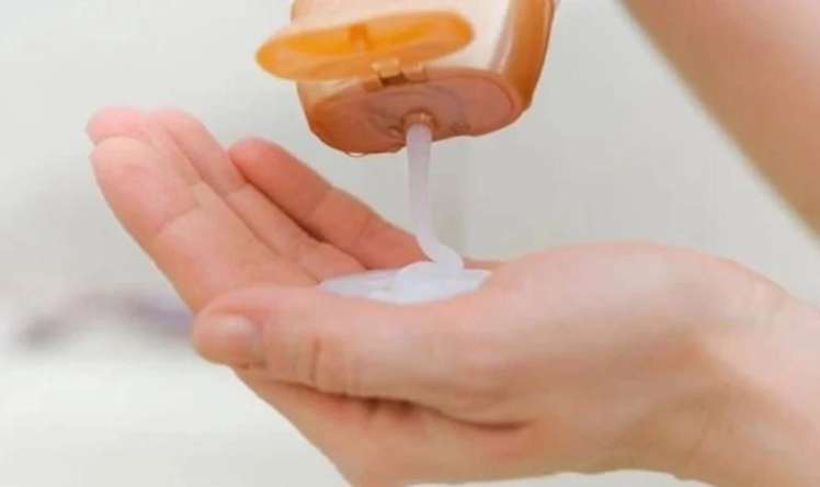 Evdə hazırlanan şampun:  Saçları ipək kimi edir