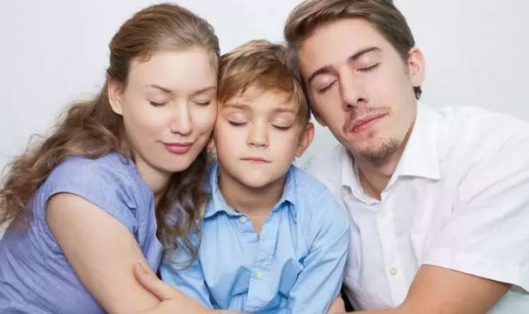 Uşağın gözəl olması kimdən asılıdır   - Atadan, yoxsa anadan?