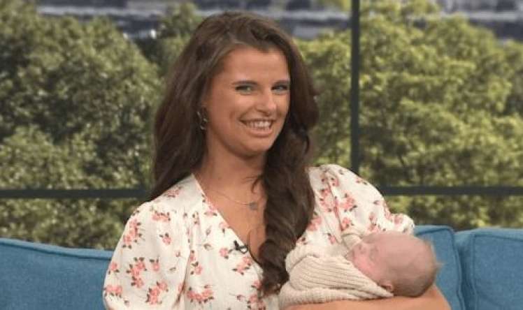 Appendisiti tutduğunu düşündü  – Gözlənilmədən uşaq doğdu